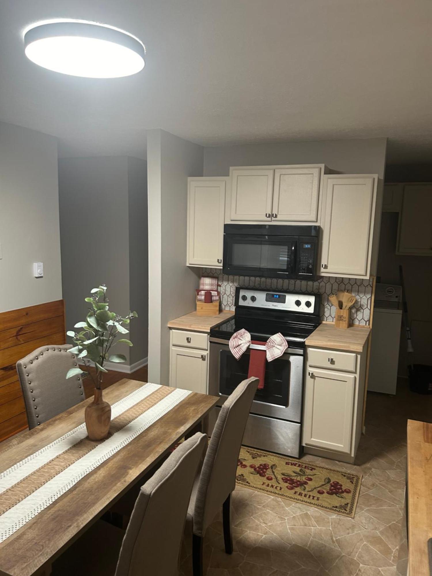 Serene Retreat! 420 Friendly In Designated Area, 3 Minutes To Downtown Ρίτσμοντ Εξωτερικό φωτογραφία